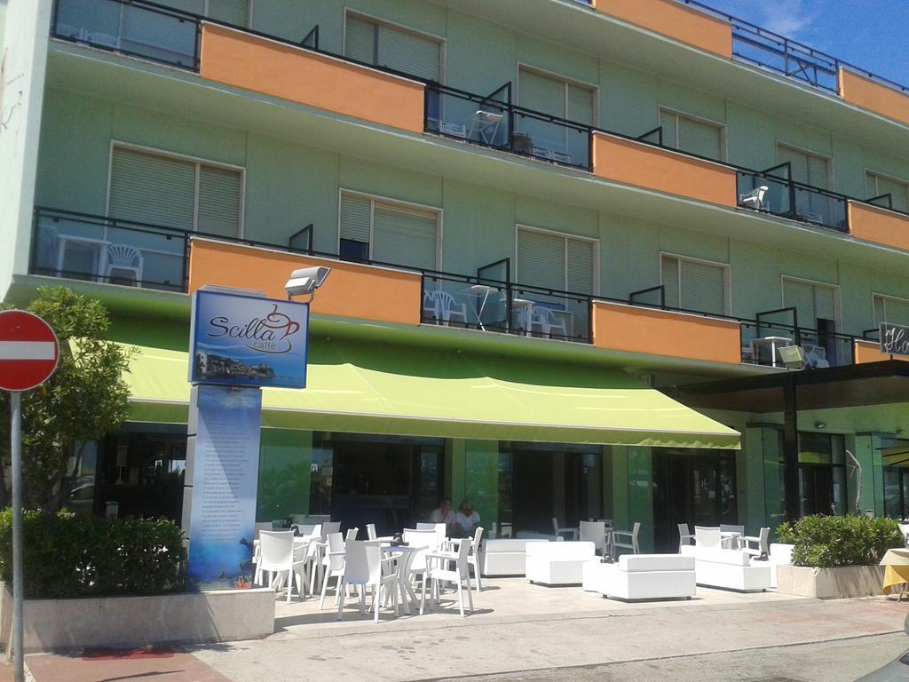 Hotel Clorinda 3*